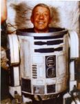 Kenny Baker como R2-D2