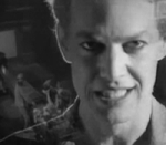 Danny Elfman en el videoclip
