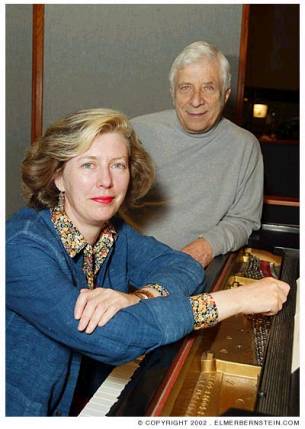 Cynthia Millar y Elmer Bernstein, durante la grabacin de Far From Heaven