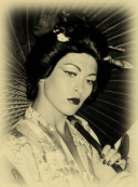 Fotografía de Mineko Iwasaki como Geisha